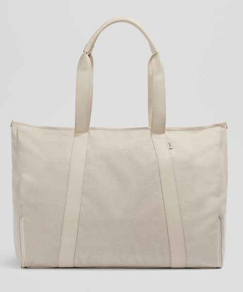 Transit Canvas Tote in Transit Canvas Tan