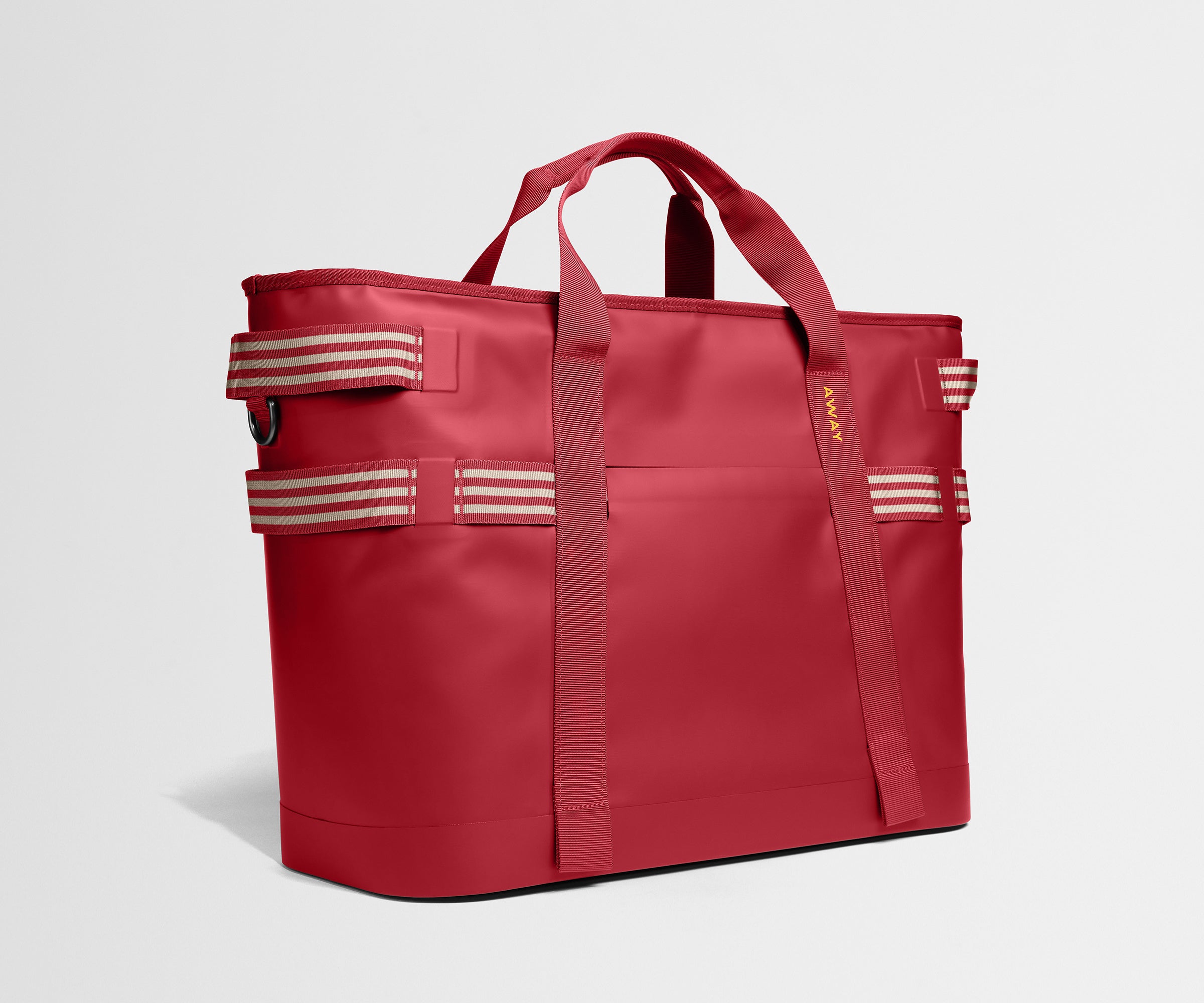 PDP_Beach_CoolerBag_Red_01.jpg