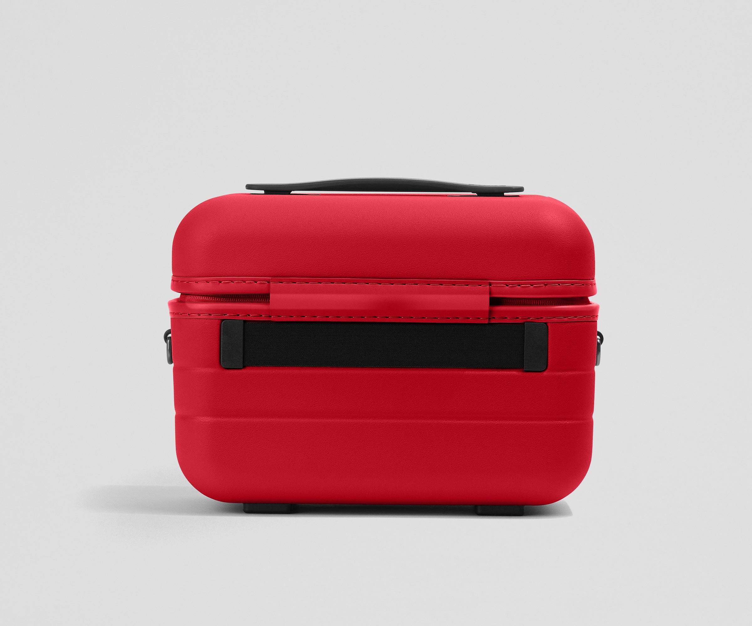 PDP_TrainCase_Cherry_02.jpg